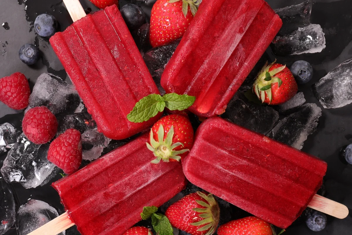 Strawberry Basil Lemonade Popsicles