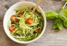 Zucchini Noodles with Pesto and Cherry Tomatoes (2)